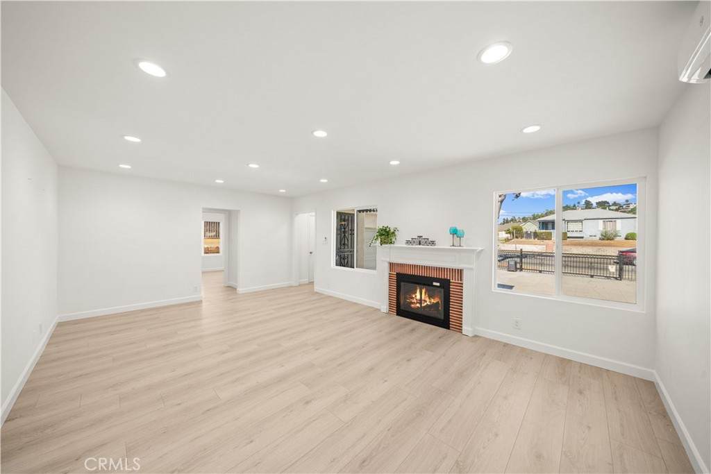 https://bt-photos.global.ssl.fastly.net/socal/orig_boomver_3_512403683-2.jpg