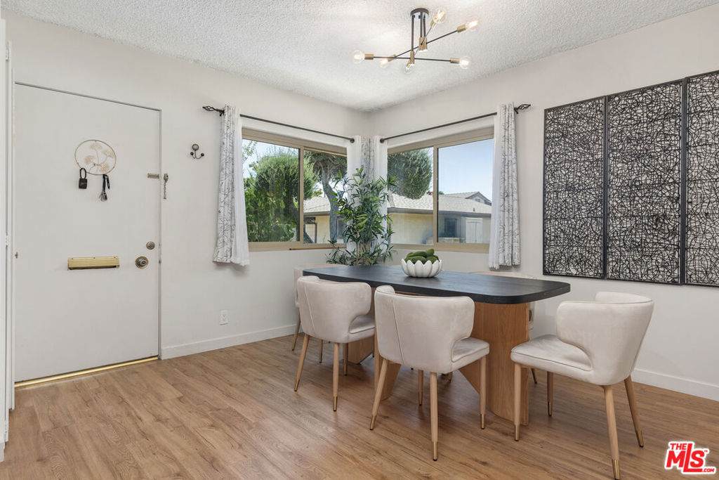https://bt-photos.global.ssl.fastly.net/socal/orig_boomver_2_525521588-2.jpg