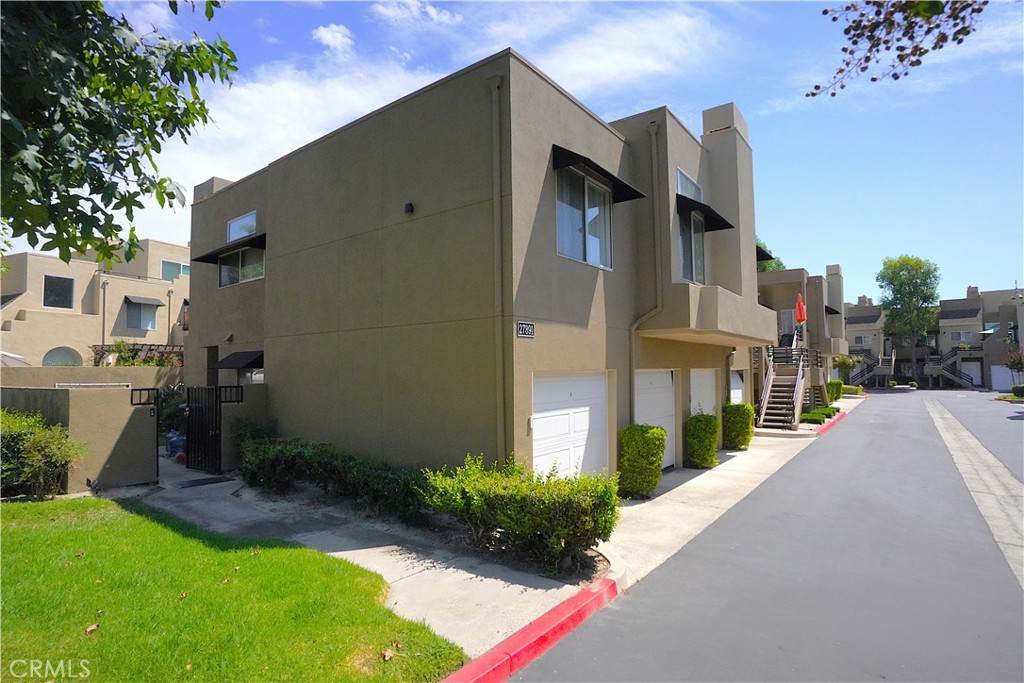 https://bt-photos.global.ssl.fastly.net/socal/orig_boomver_3_550273140-2.jpg