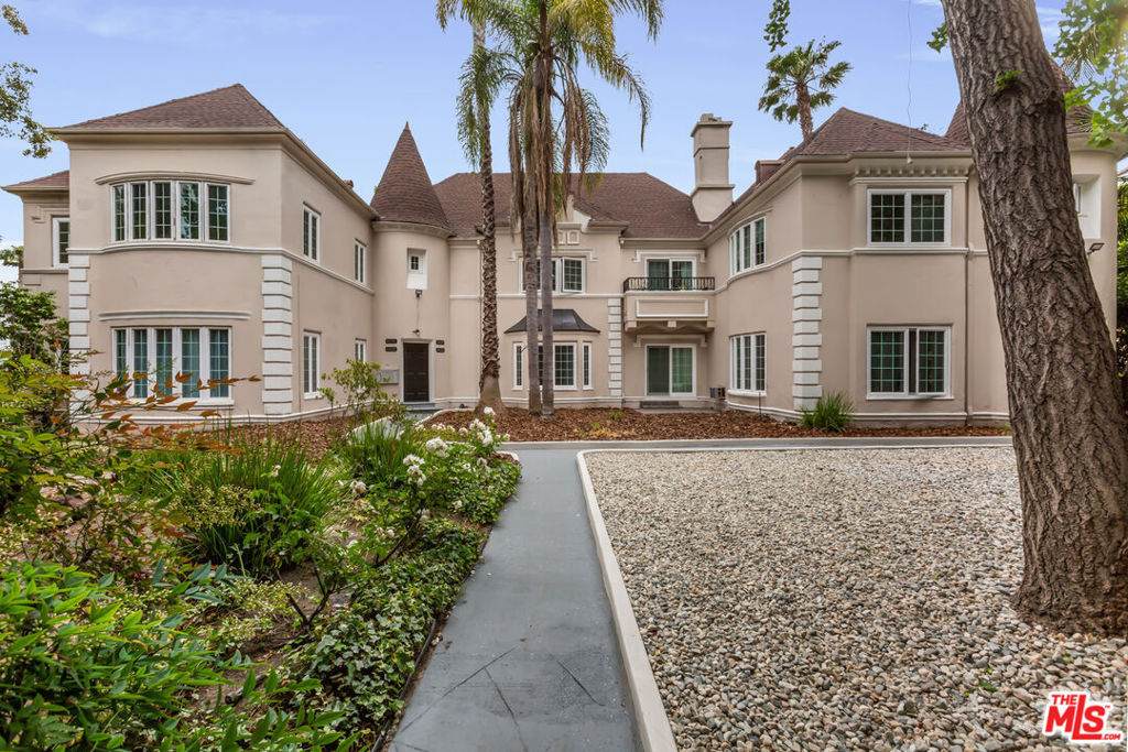 https://bt-photos.global.ssl.fastly.net/socal/orig_boomver_3_550539870-2.jpg