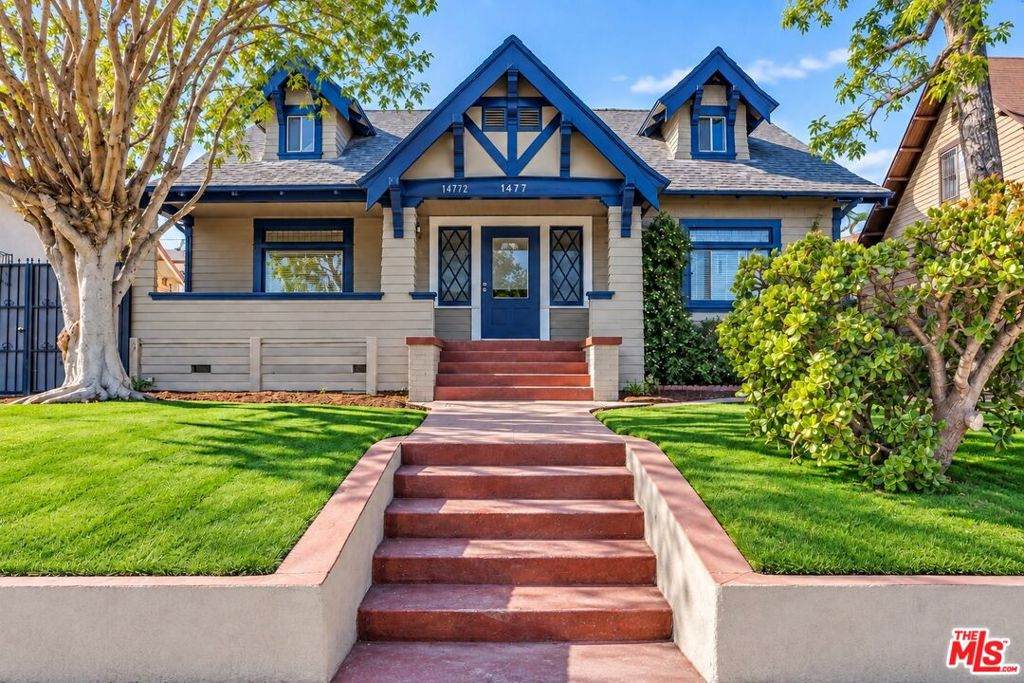 1479 29th Street - Photo 1