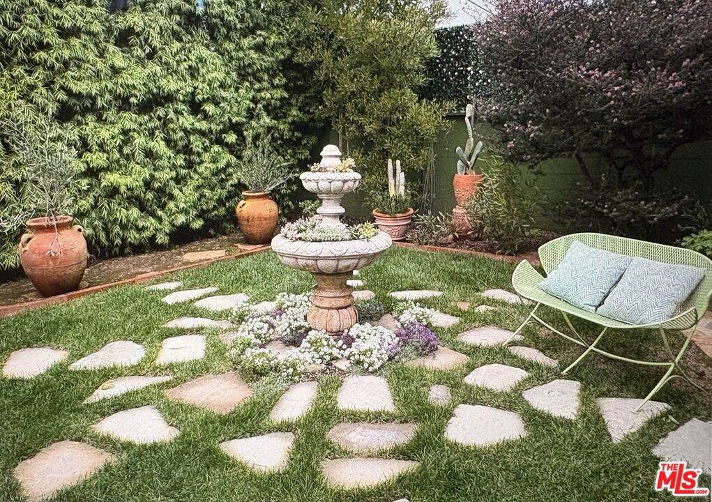 777 El Medio Avenue - Photo 1
