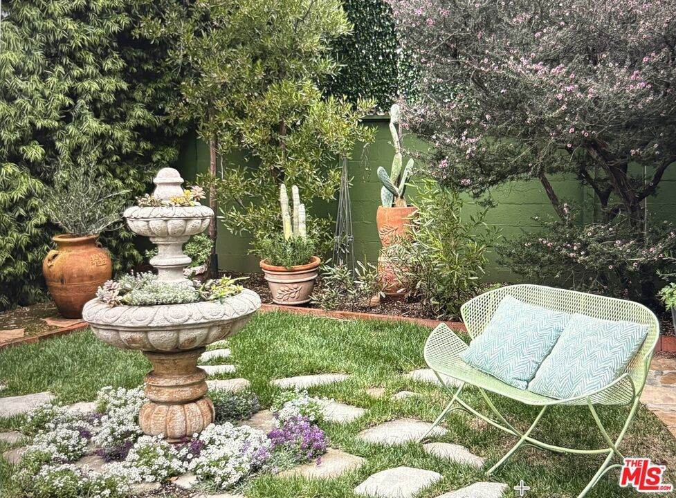 https://bt-photos.global.ssl.fastly.net/socal/orig_boomver_3_559441540-2.jpg