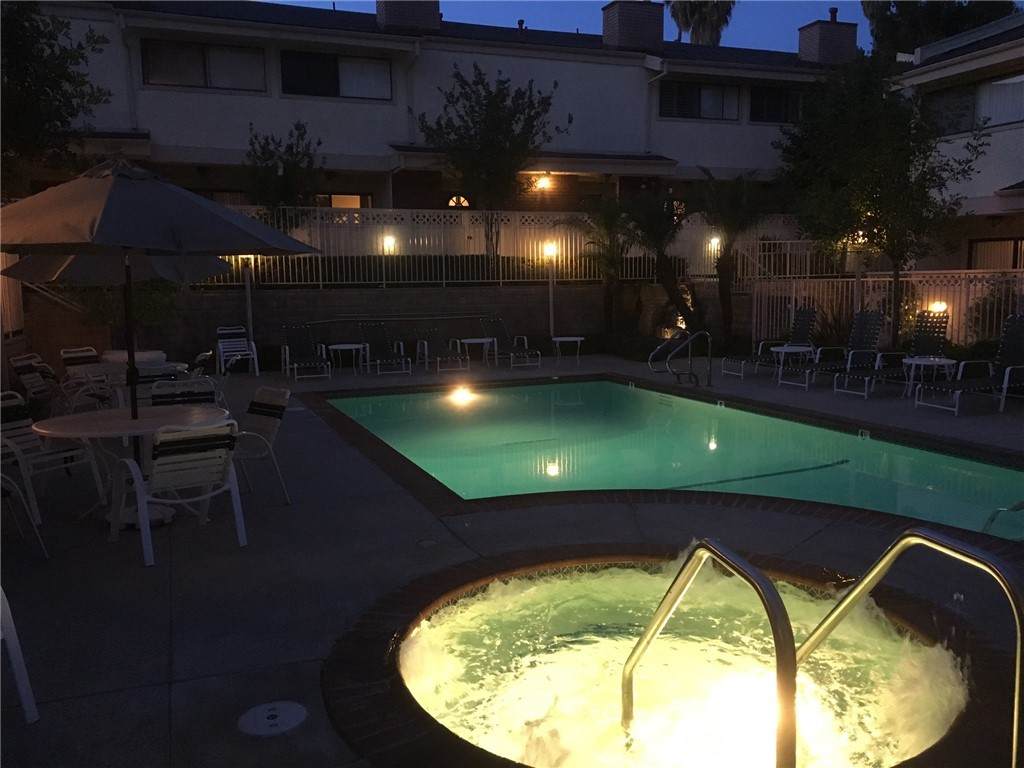 https://bt-photos.global.ssl.fastly.net/socal/orig_boomver_3_578329088-2.jpg