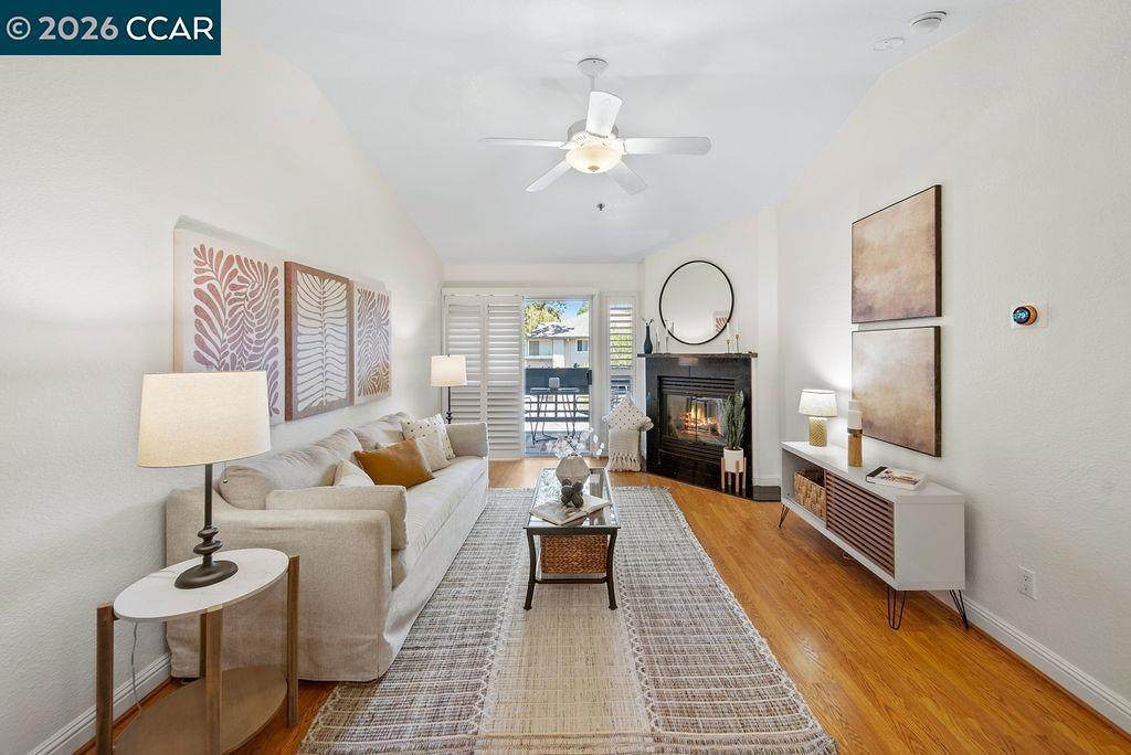 2530 Oak Rd - Photo 1