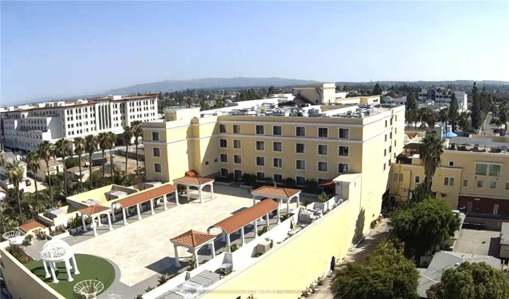 https://bt-photos.global.ssl.fastly.net/socal/orig_boomver_3_633501627-2.jpg