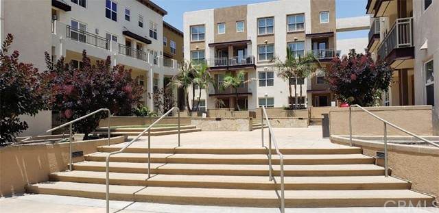 68 Bay State Street - Photo 1