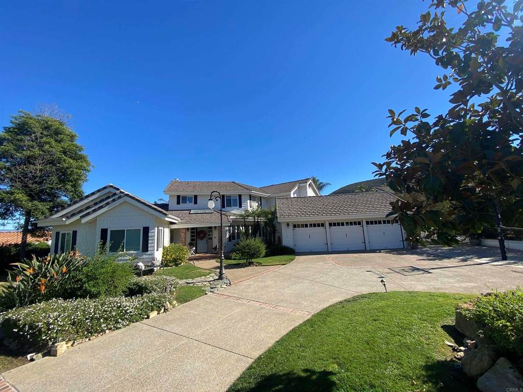 1131 Coyotes Way - Photo 1