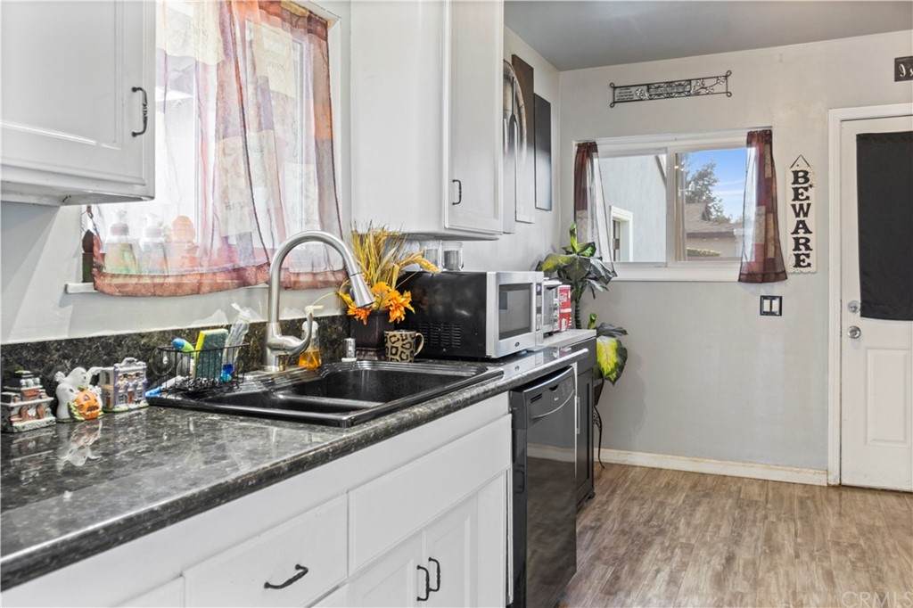 18010 Hibiscus Street - Photo 1