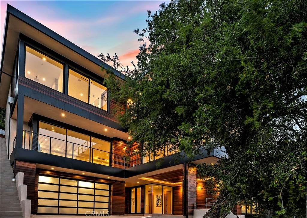 99 Lake Sherwood Drive - Photo 1