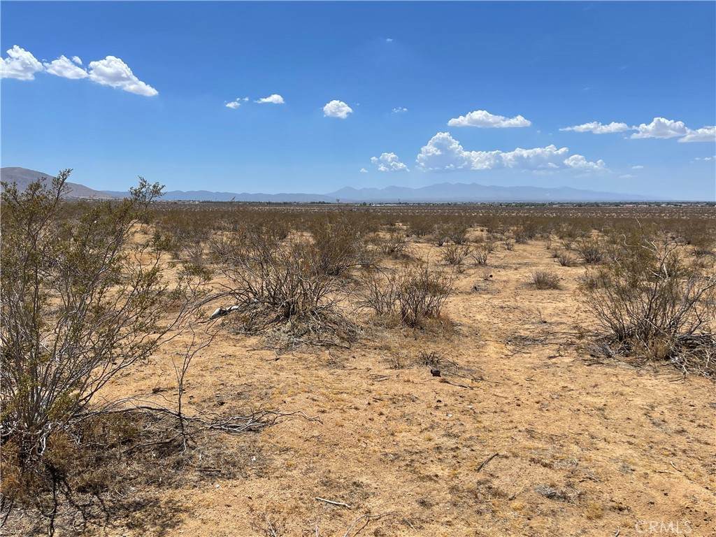 0 Santa Fe Avenue - Photo 1