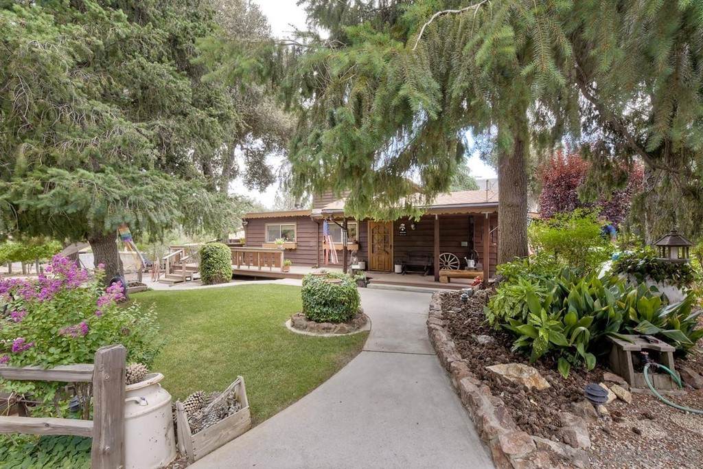 9519 Pilawee Wee Ln - Photo 1