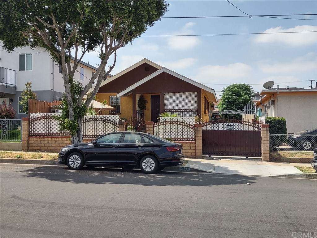 4236 Eugene Street - Photo 1