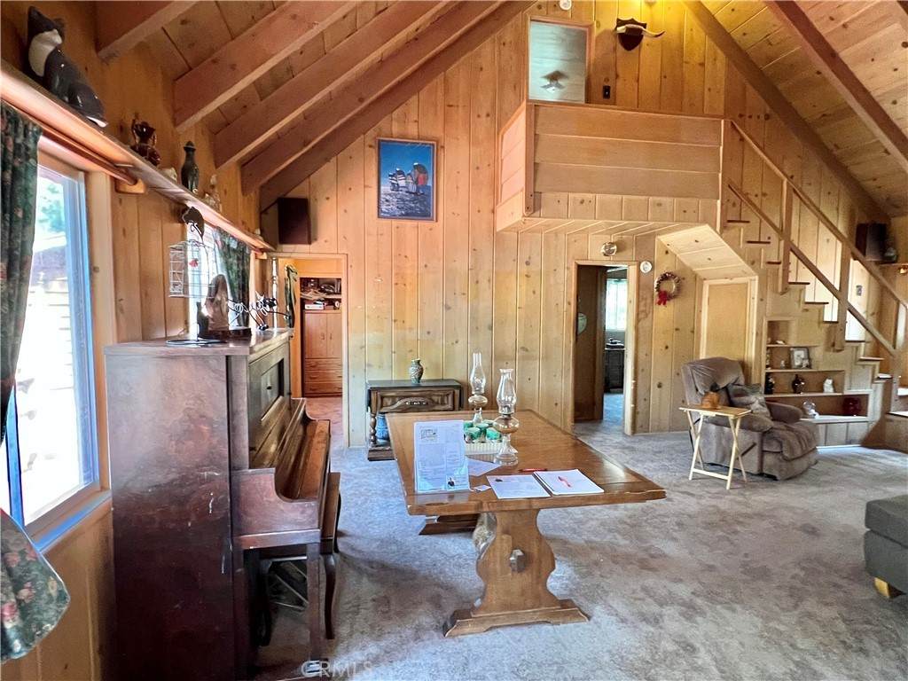 1057 Eagle Road - Photo 1