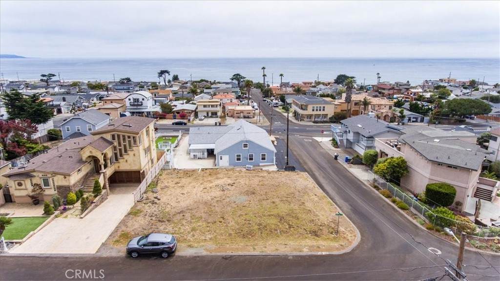 625 Ocean Avenue - Photo 1