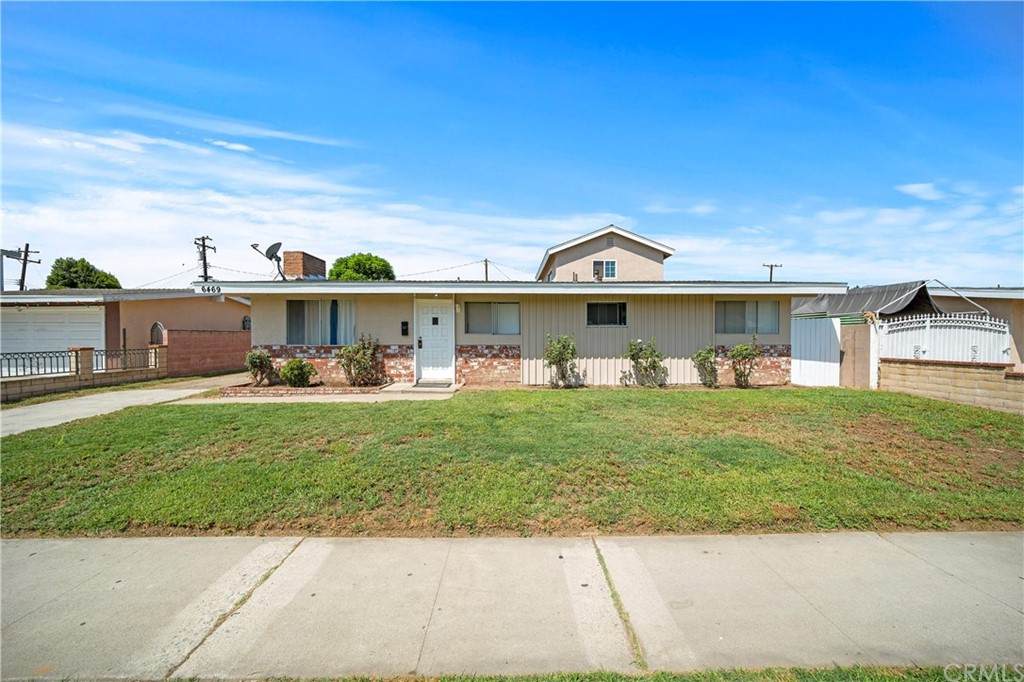 6469 Gramercy Street - Photo 1