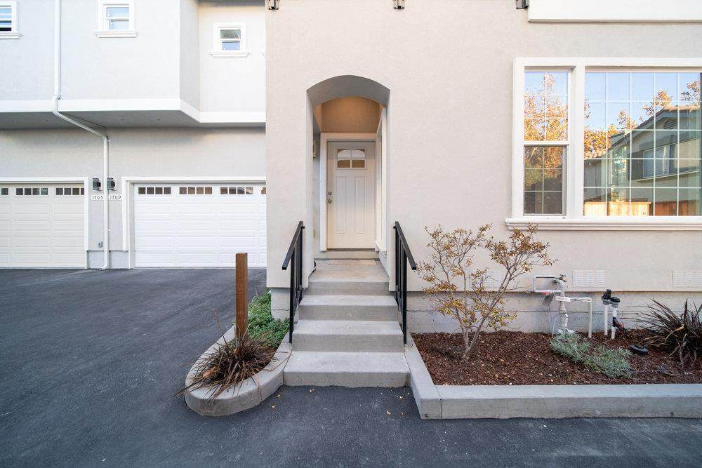1709 Ringwood Avenue - Photo 1