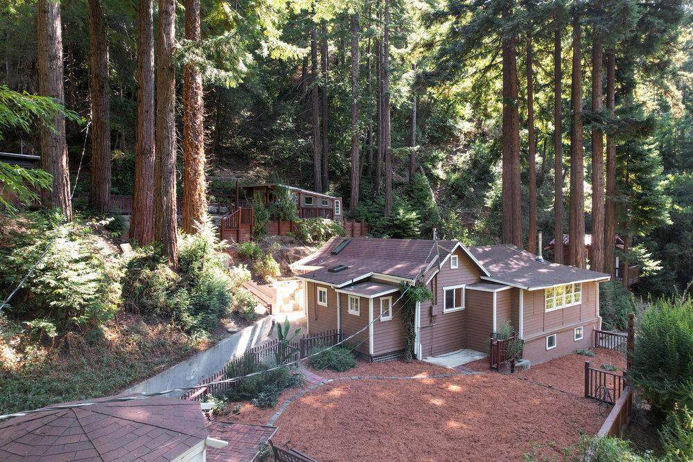 760 Wolverine Way - Photo 1