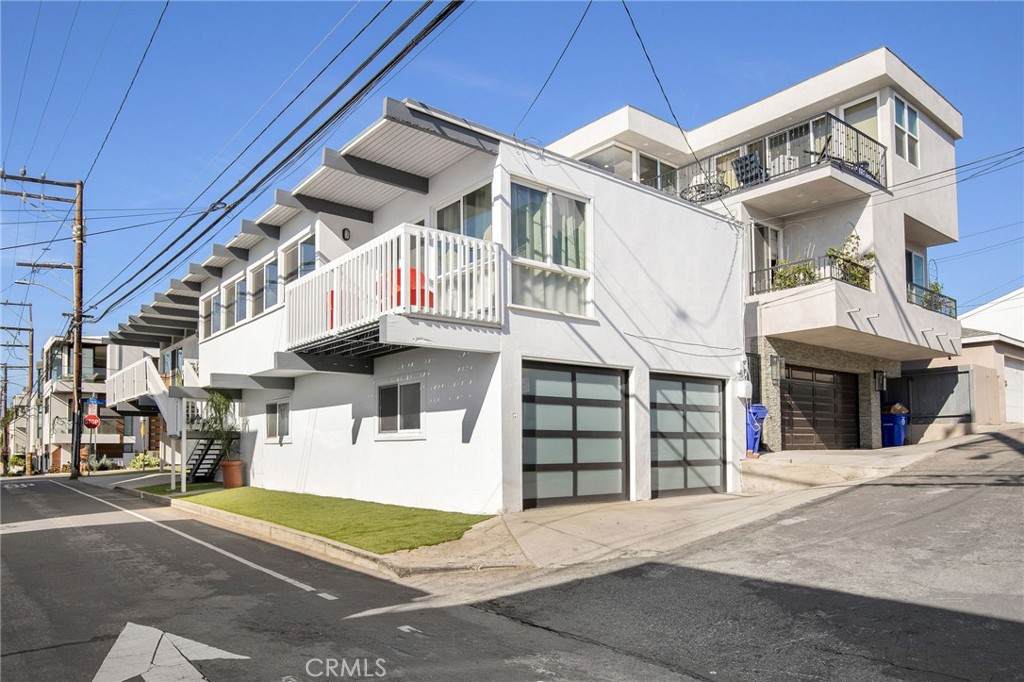 3316 Vista Drive - Photo 1