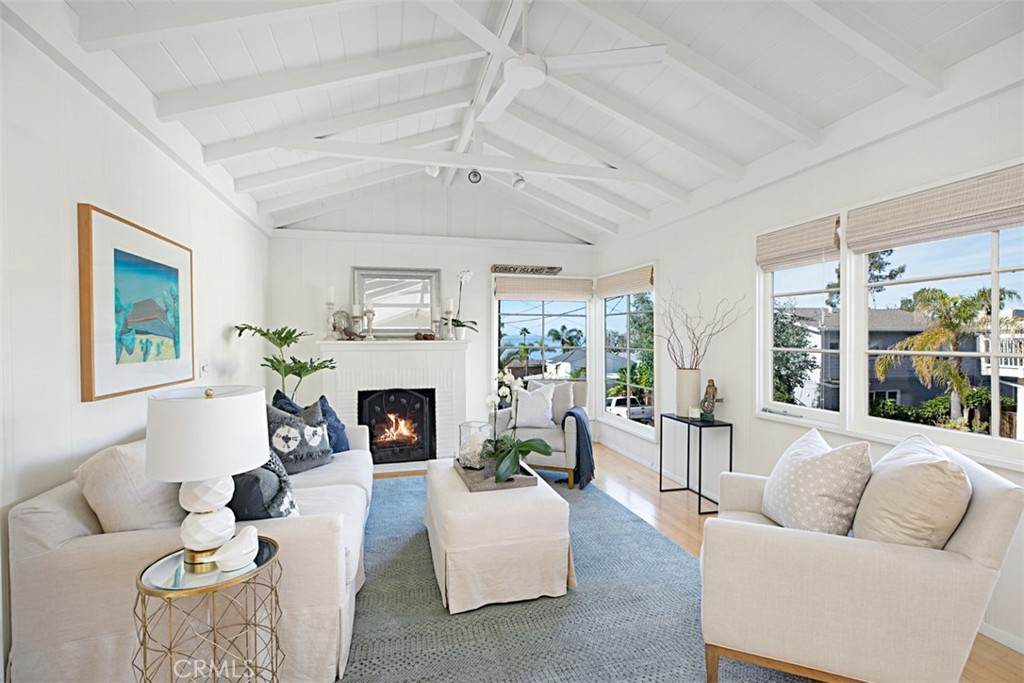31860 8th Avenue - Photo 1
