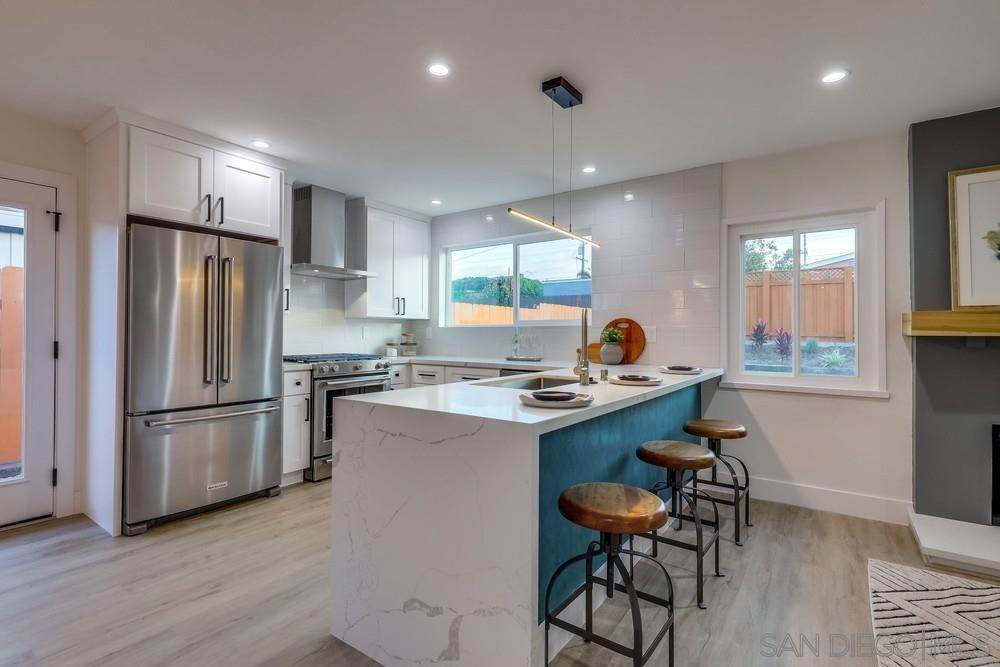 3717 Merrimac Ave - Photo 1