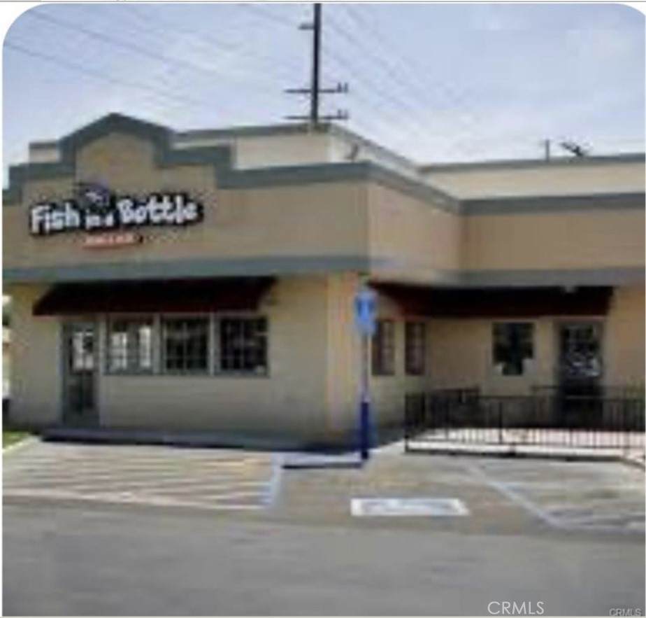 10205 Valley View - Photo 1