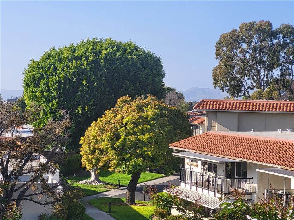 2353 Via Mariposa West - Photo 1