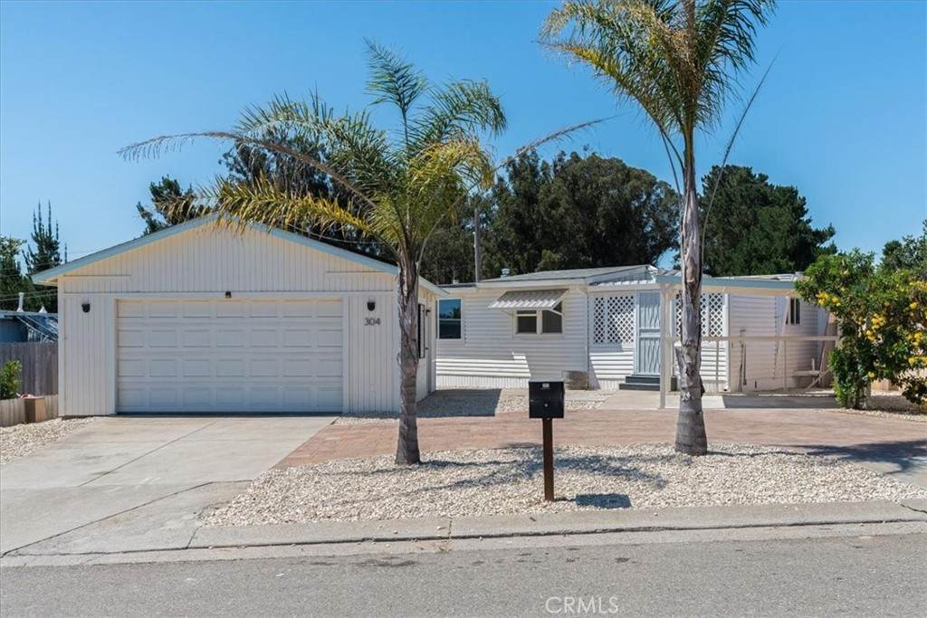 304 Mercury Drive - Photo 1