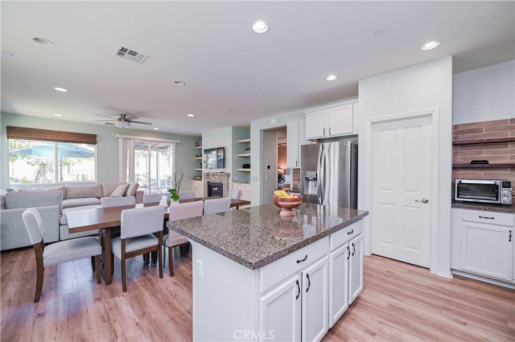 31058 Waterton Court - Photo 1