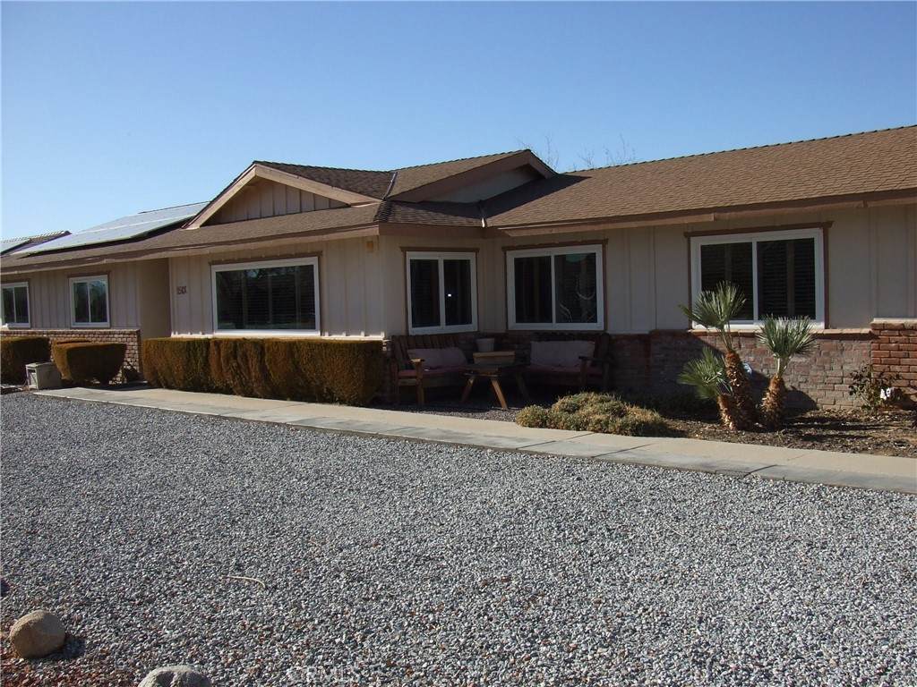 15100 Blackfoot Road - Photo 1