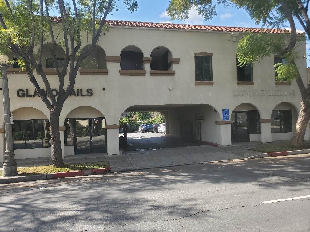 123 Mission Drive - Photo 1