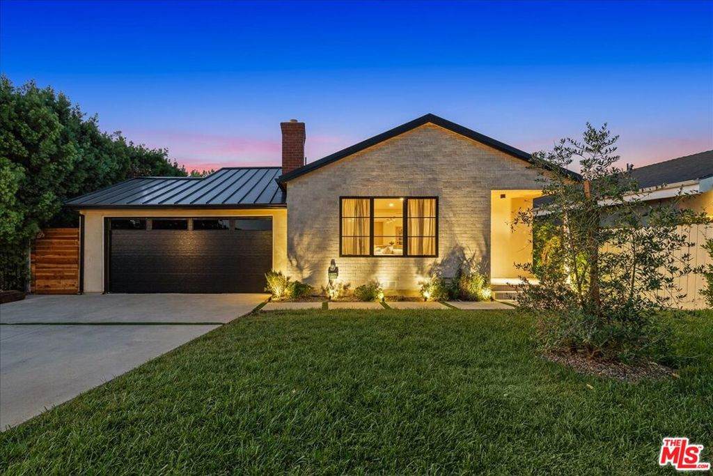 14537 Hesby Street - Photo 1