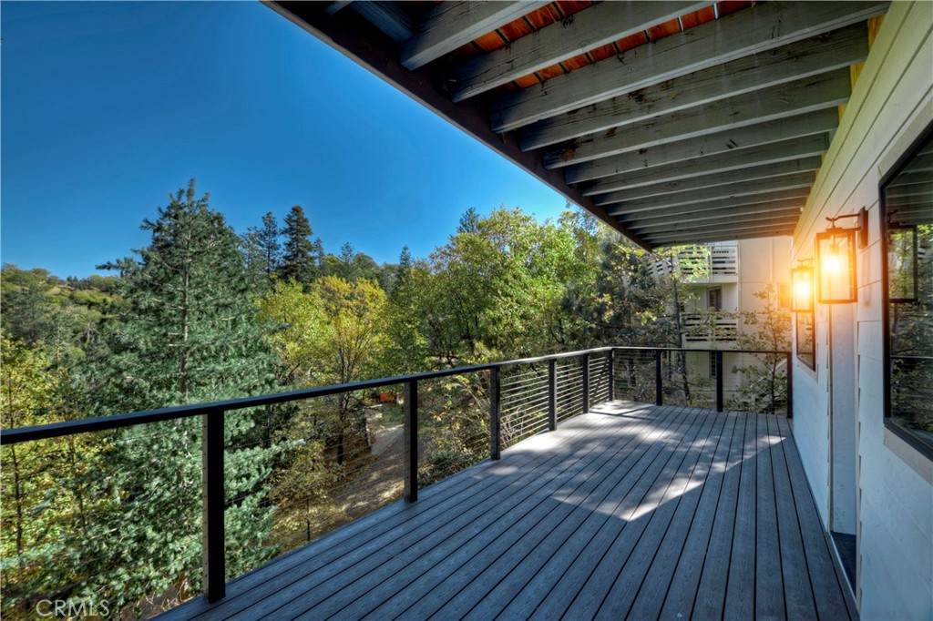 1227 Klondike Drive - Photo 1