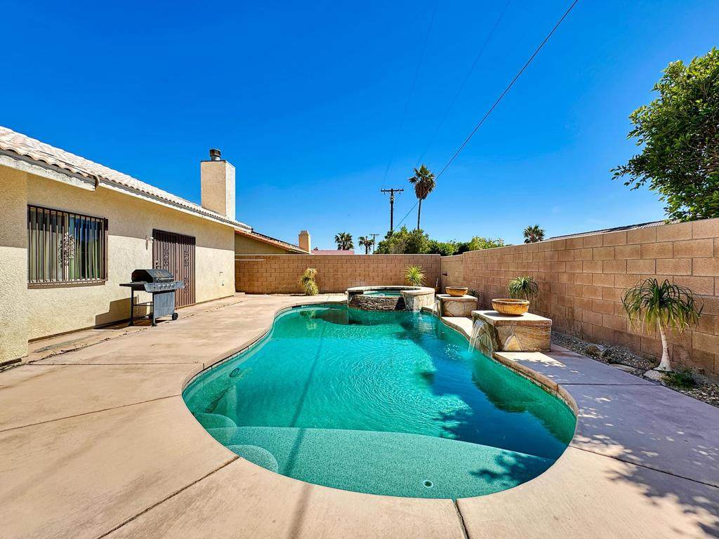 67755 Ontina Road - Photo 1