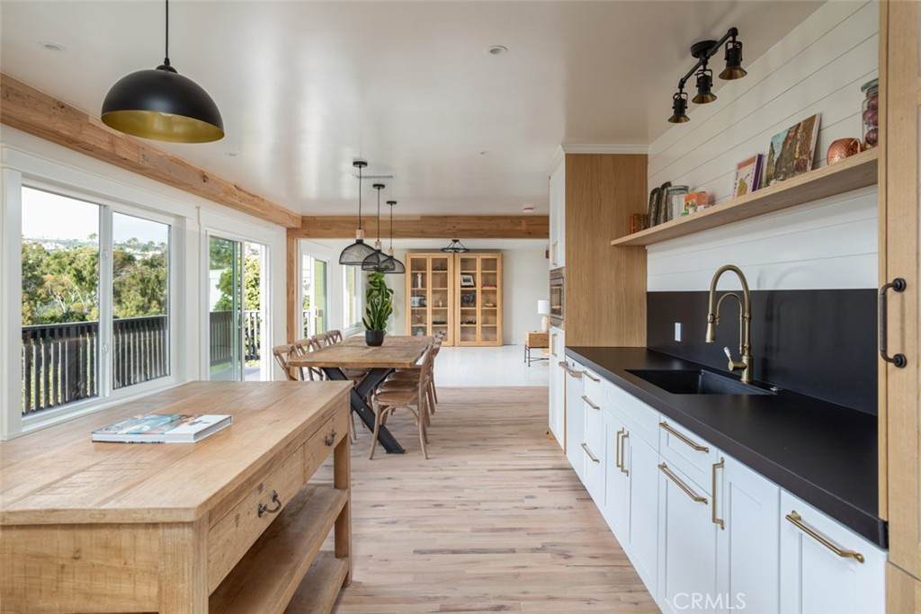 236 Avenida Montalvo - Photo 1