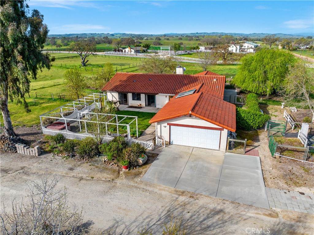 7595 Feenstra Road - Photo 1