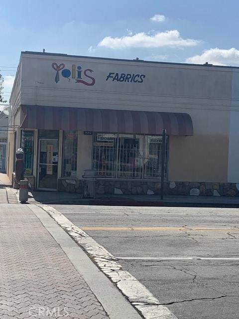 4136 Tweedy Boulevard - Photo 1