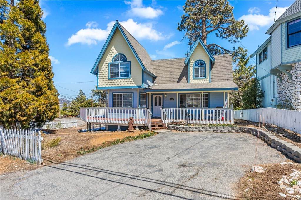 1400 Wolf Road - Photo 1