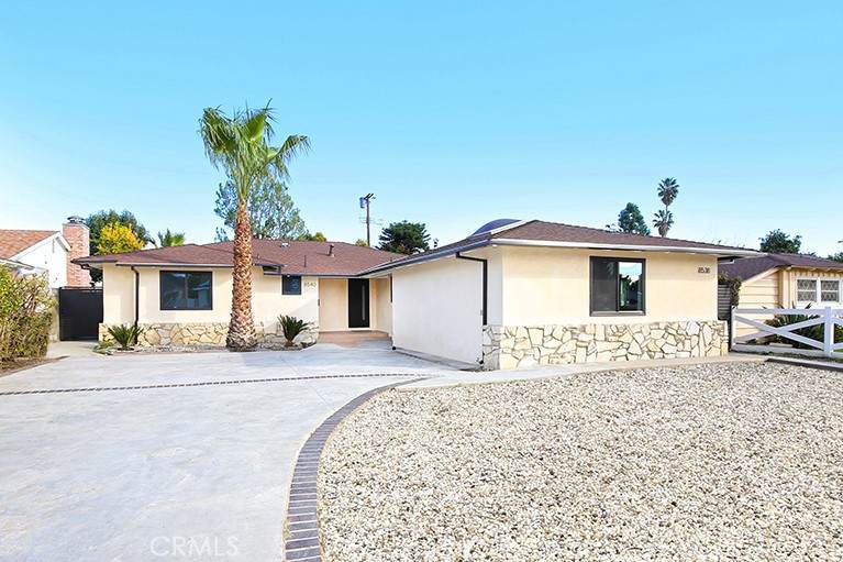 8540 Calvin Avenue - Photo 1