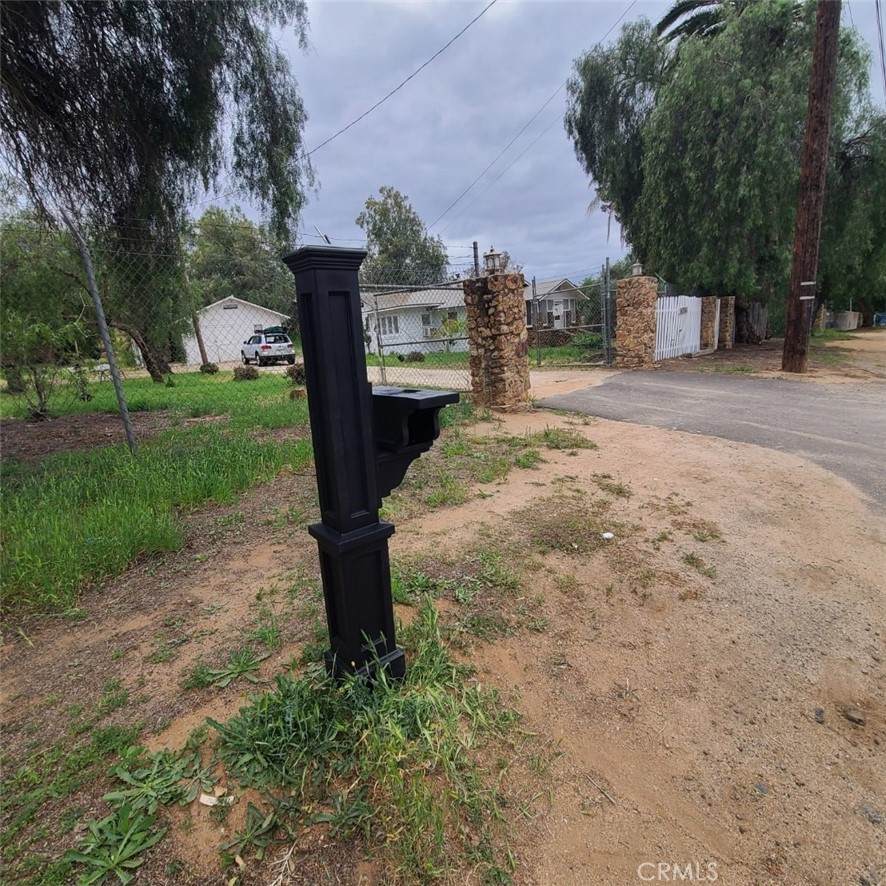 10560 Robinson Avenue - Photo 1