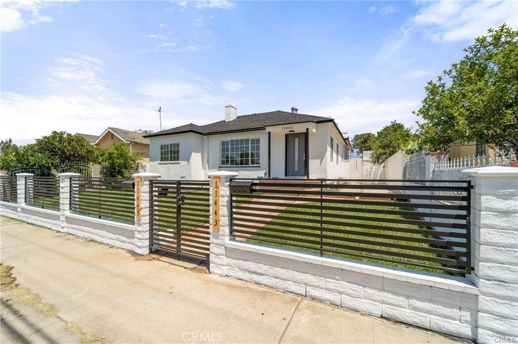 11445 Saticoy Street - Photo 1