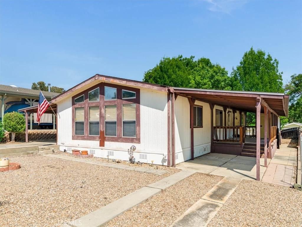 4556 Windward - Photo 1