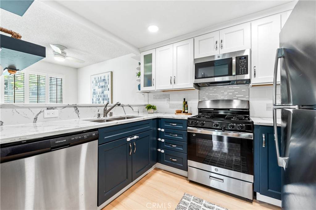 1442 Brett Place - Photo 1