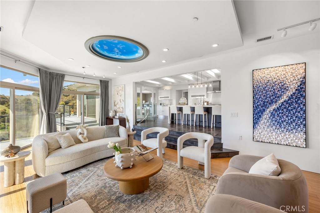 2637 Mountain Avenue - Photo 1