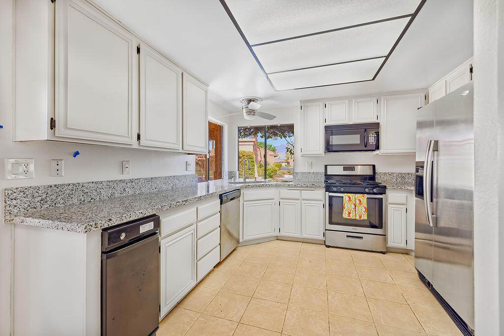 44695 Monaco Circle - Photo 1