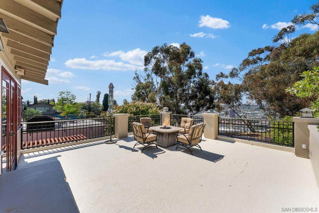 1108 Madison Ave - Photo 1