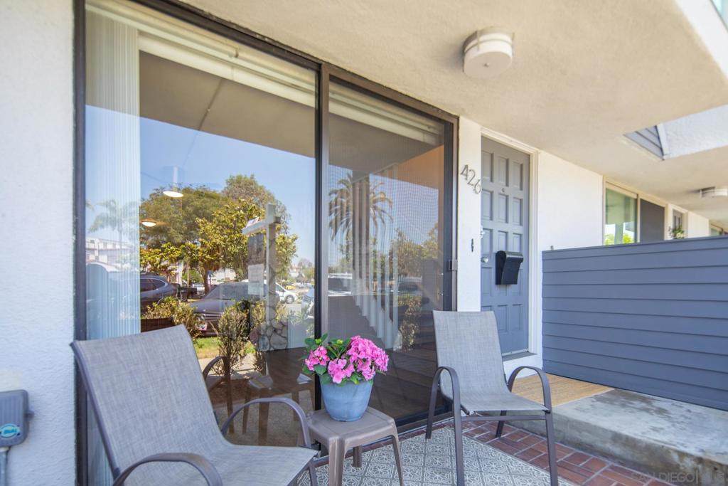 426 Palm Avenue - Photo 1