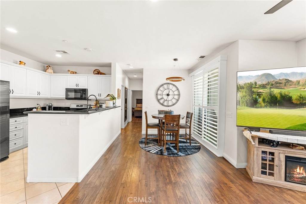31809 Delfina Way - Photo 1