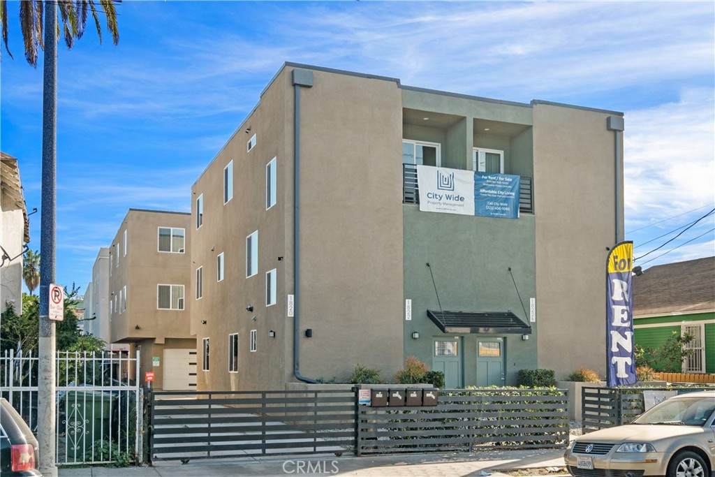 1822 Orchard Avenue - Photo 1