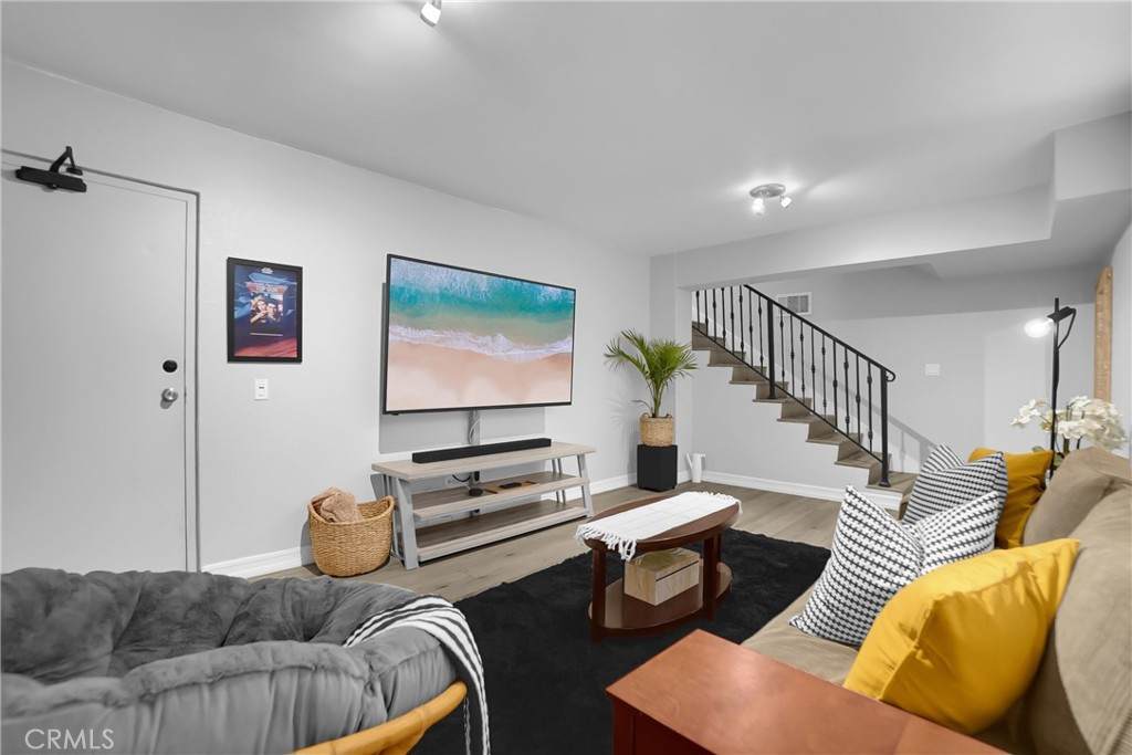 14634 Magnolia Boulevard - Photo 1